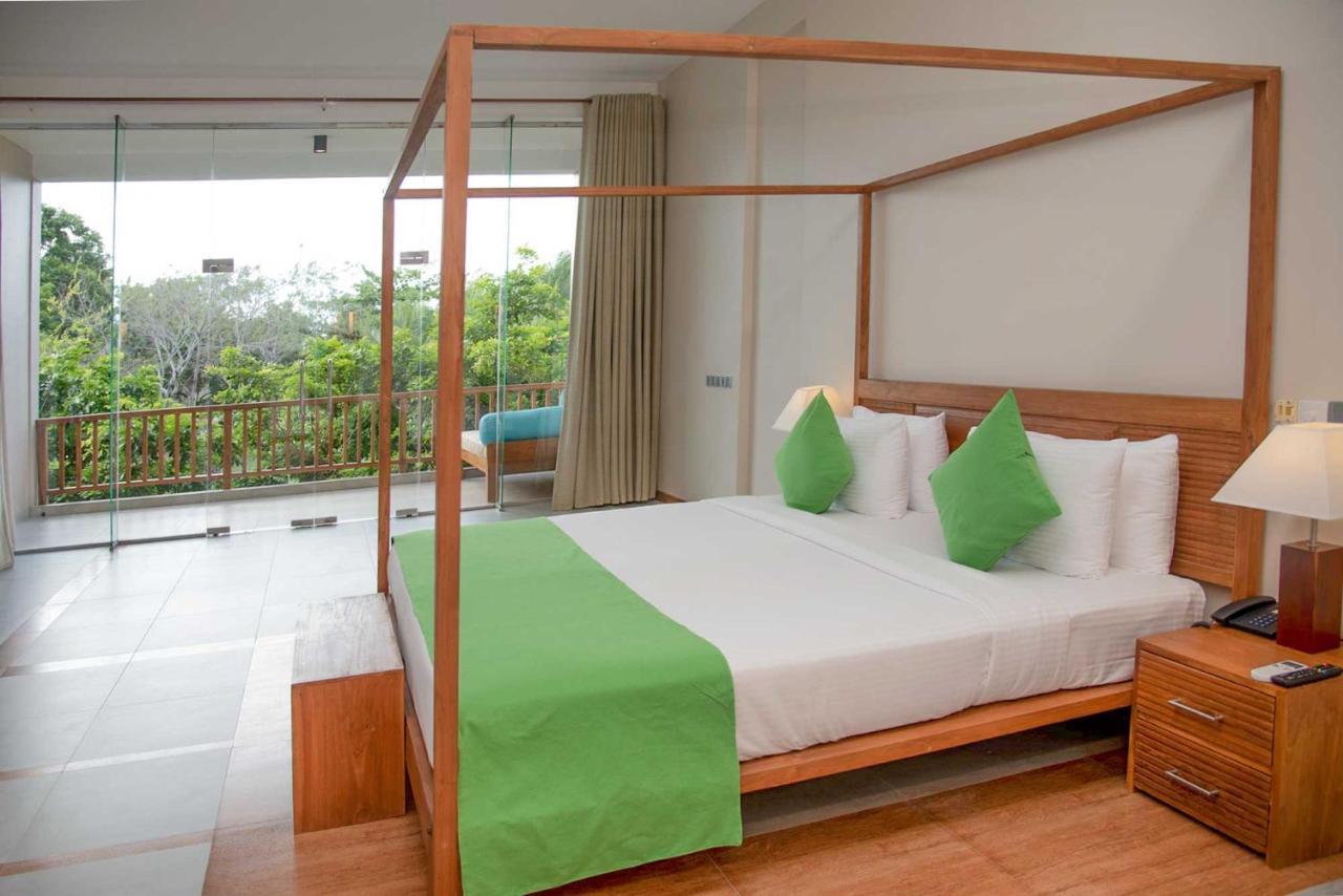 Breeze Pasikudah Hotel Passikudah Exterior foto
