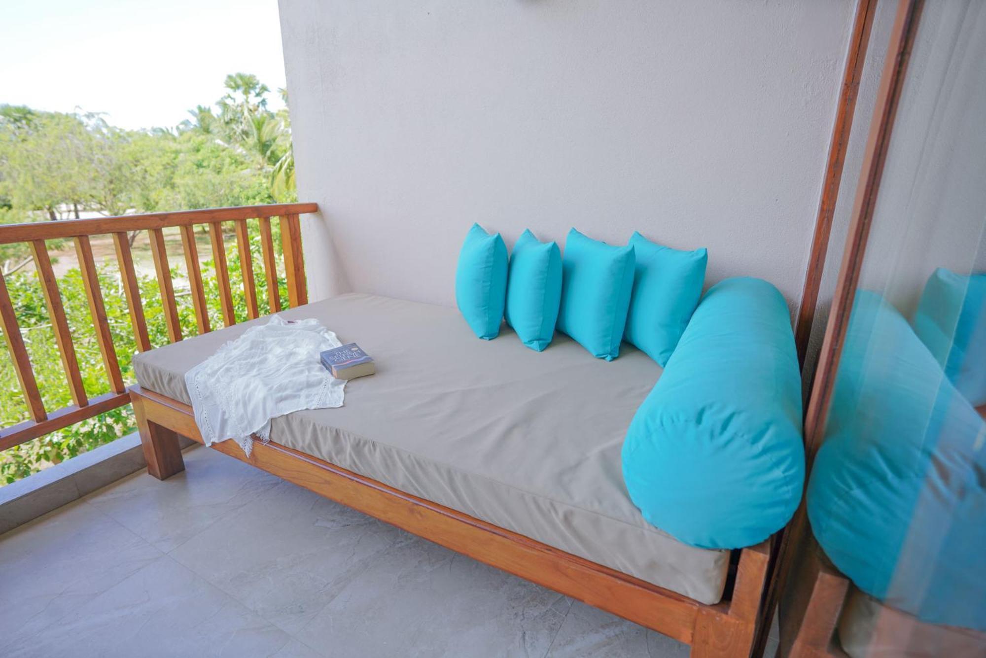 Breeze Pasikudah Hotel Passikudah Exterior foto