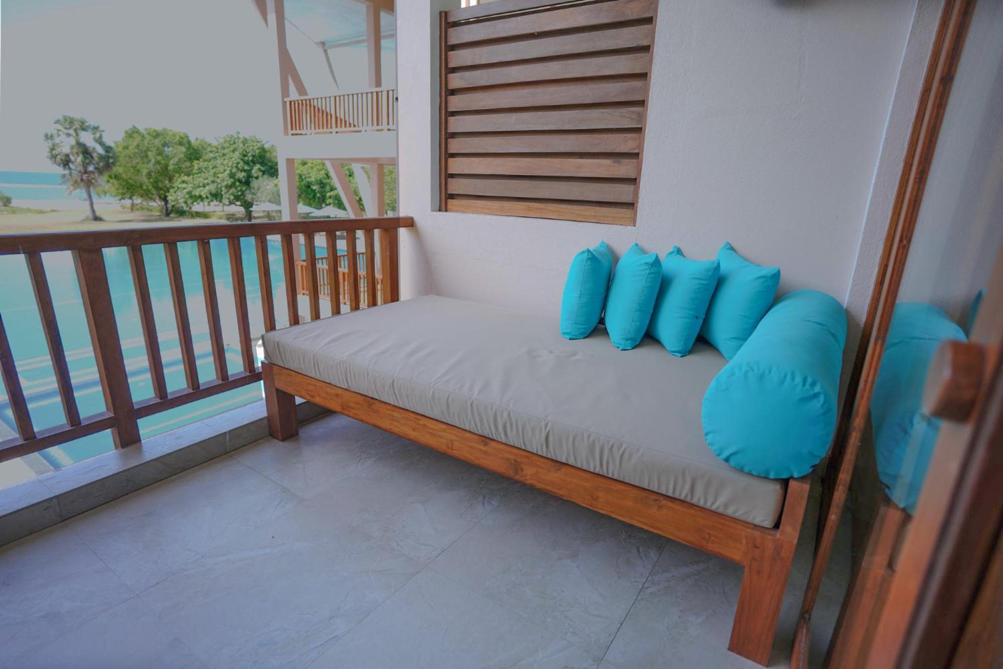 Breeze Pasikudah Hotel Passikudah Exterior foto